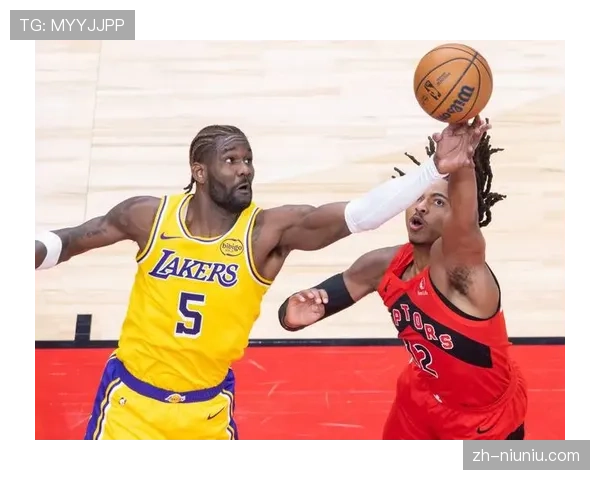 公牛利用锋线优势克制湖人，团队篮球理念见效