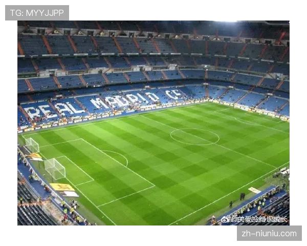 欧冠淘汰赛场馆养护标准升级，草皮硬度影响战术执行