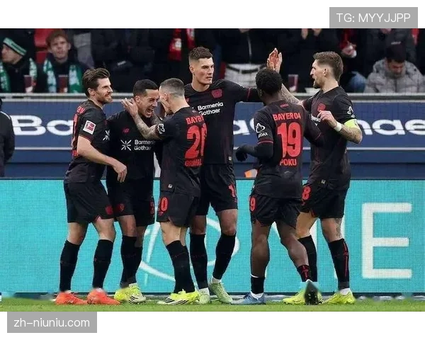 勒沃库森主帅谈球队重返前四：我们需要保持专注，每一场比赛都至关重要